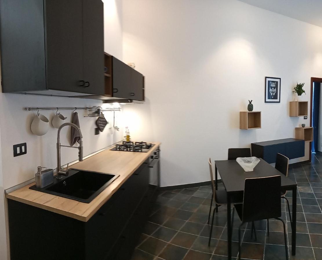 팔레르모 Locazione Breve In Pieno Centro "Blue House" 아파트 외부 사진