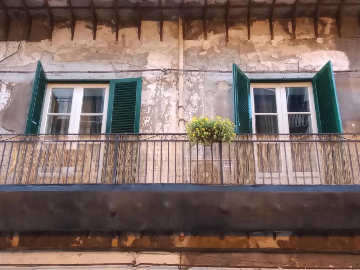 팔레르모 Locazione Breve In Pieno Centro "Blue House" 아파트 외부 사진