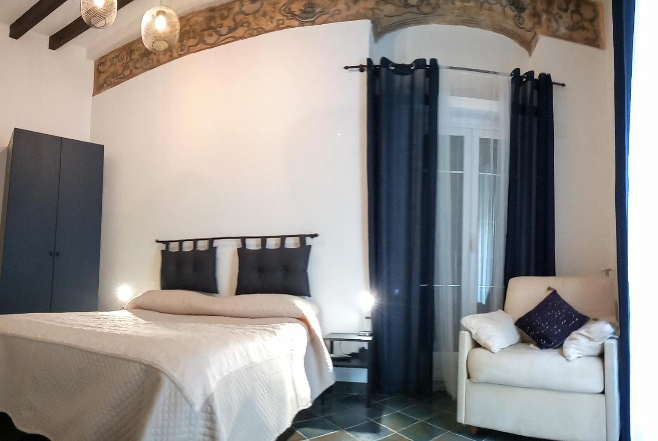 팔레르모 Locazione Breve In Pieno Centro "Blue House" 아파트 외부 사진